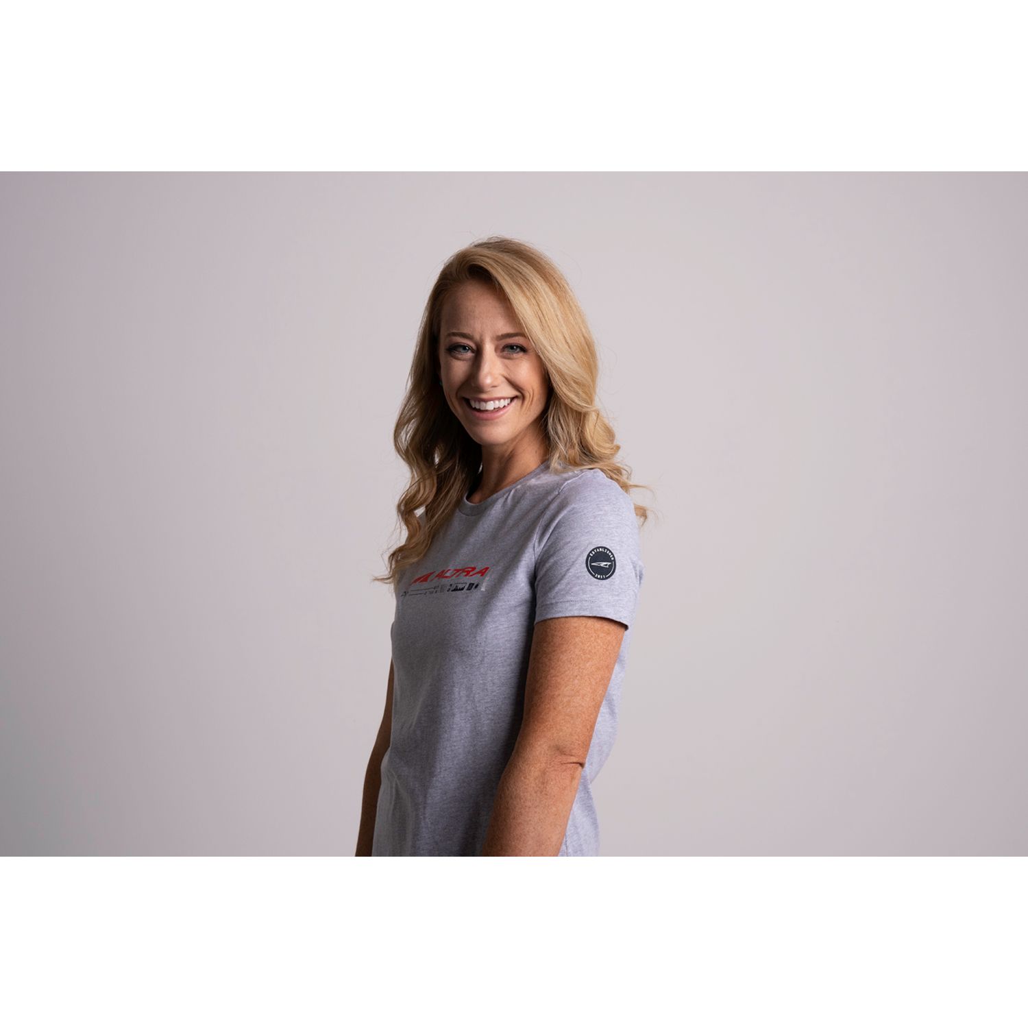 Light Grey / Red Altra Classic Women's T Shirts | Ireland-54683099