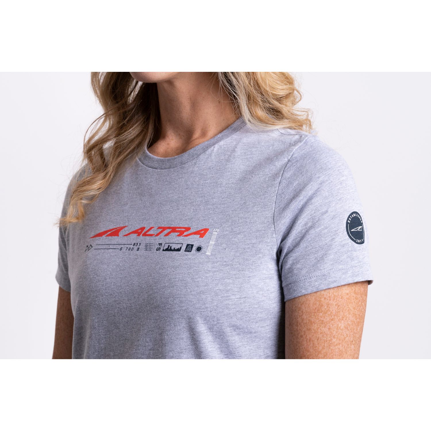 Light Grey / Red Altra Classic Women's T Shirts | Ireland-54683099